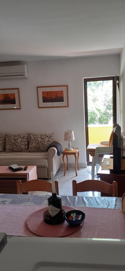 Senka - Oliver Martinscica (Cres)