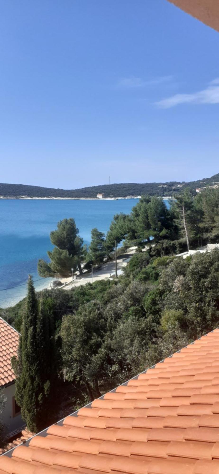 Senka - Oliver Martinscica (Cres)
