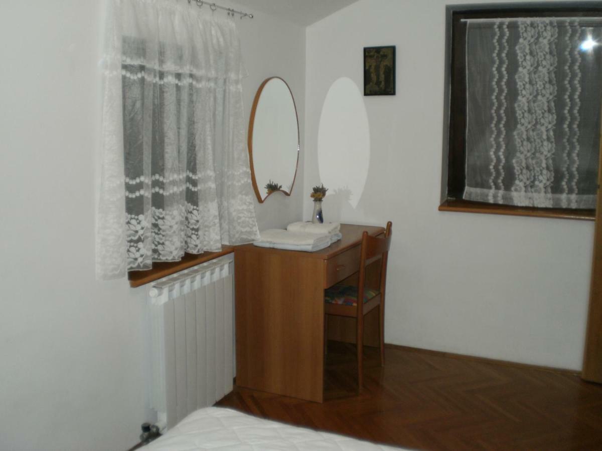 Senka - Oliver Martinscica (Cres)
